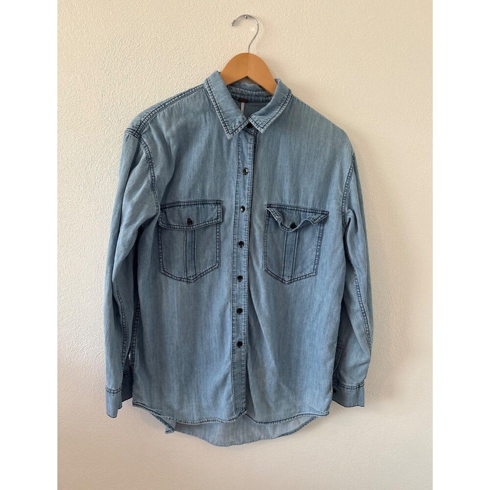 Free People Women's Sz M Denim Button Up Long Sleeve Shirt Vintage Indigo